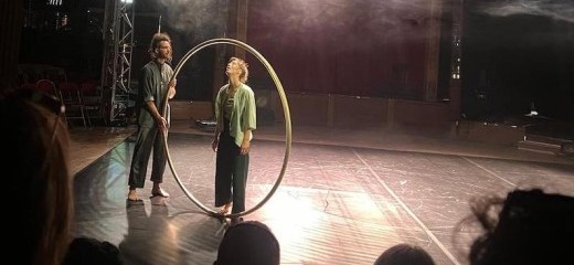 Dance and Cirque Nouveau Crossing Countries